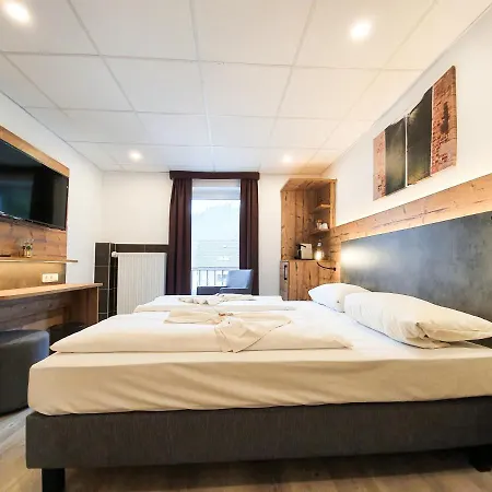 Winzerhaus Gaertner - An Der Loreley 3*