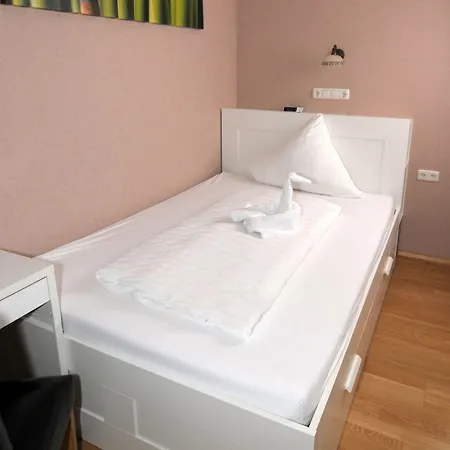 Szálloda Winzerhaus Gaertner - An Der Loreley