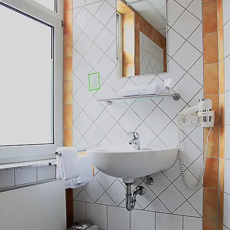 Szálloda Winzerhaus Gaertner - An Der Loreley