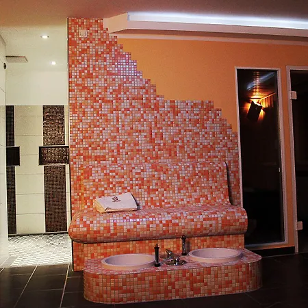 Winzerhaus Gaertner - An Der Loreley 3*