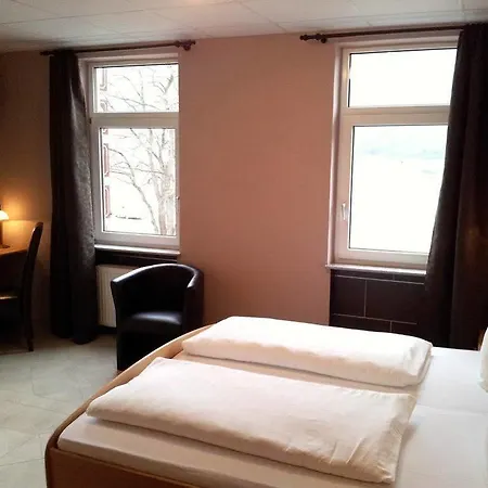 호텔 Winzerhaus Gaertner - An Der Loreley 3*