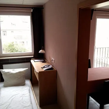 Winzerhaus Gaertner - An Der Loreley 호텔 3*