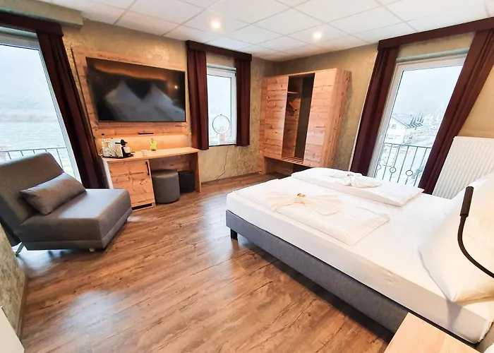 Otel Winzerhaus Gaertner - An Der Loreley