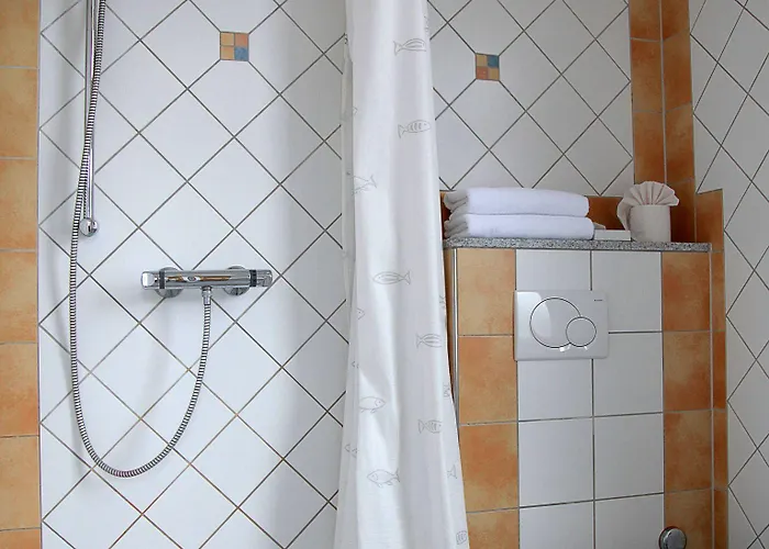 Winzerhaus Gaertner - An Der Loreley Otel 3*